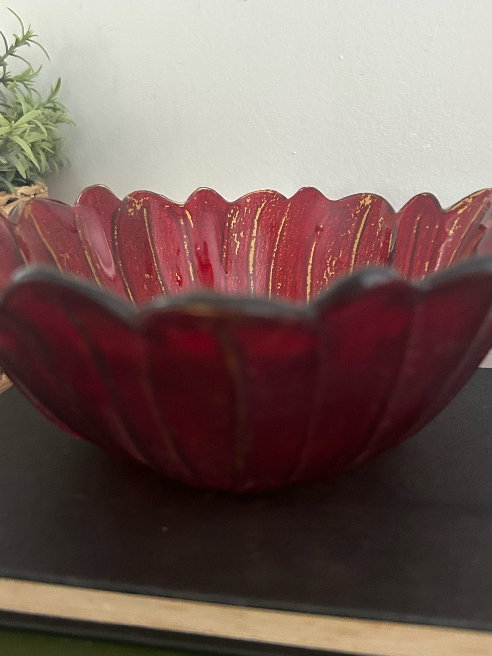 Indiana Glass Red Ruby Sunflower Bowl Scalloped edges - Picture 5 of 8
